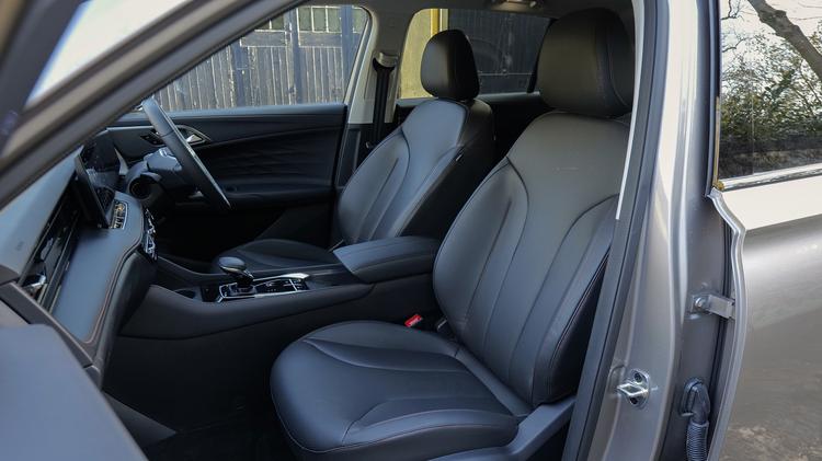 MG MOTOR UK HS HATCHBACK 1.5 T-GDI Trophy 5dr